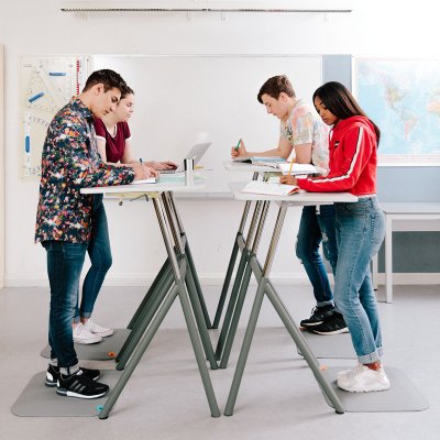 ActiveS Studenterbord / SMÅ 70x60cm