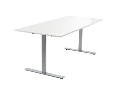 T-ben fast skrivebord